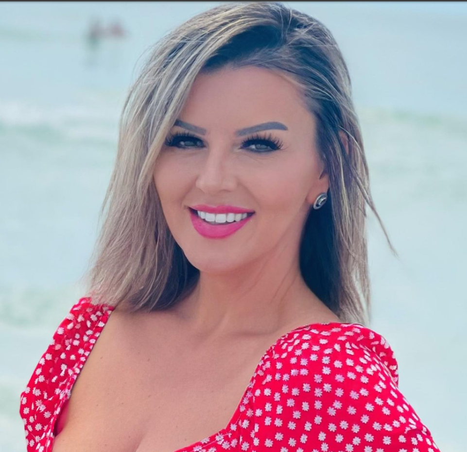 Sajra - Permanent Makeup Artist at Pink Hair Salon Clearwater